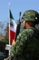 Miércoles 18 de enero del 2017. Tuxtla Gutiérrez. Elementos del ejército mexicano destruyen armamento decomisado en las instalaciones castrenses Los Sabinos ante la presencia militar y civil de Chiapas y Tabasco.