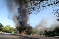 Martes 20 de diciembre del 2016. Tuxtla Gutiérrez. Varios vehículos fueron incendiados esta mañana durante el atentado a las instalaciones de la Secretaria de Educación de Chiapas sin que a la hora se tengan informes de quien ocasionara el siniestro.
