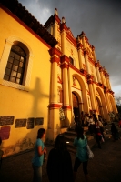 Martes 25 de enero. La tarde de San Cristóbal de las Casas durante las ceremonias de despedidas de Tatik Samuel Ruíz.