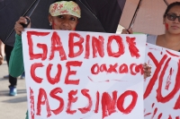 Domingo 19 de junio del 2016. Tuxtla Gutiérrez. Organizaciones sociales y educativas marchan esta tarde en la capital del estado de Chiapas en apoyo a las comunidades que se enfrentan a la PolicÃa Federal en el estado de Oaxaca. Domingo 19 de junio del 2016. Tuxtla Gutiérrez. Organizaciones sociales y educativas marchan esta tarde en la capital del estado de Chiapas en apoyo a las comunidades que se enfrentan a la PolicÃa Federal en el estado de Oaxaca.