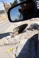 Miércoles 4 de enero. Trafico en la 5a norte por baches. Tuxtla Gutiérrez, Chiapas. El tráfico vehicular se vuelve caótico por las diferentes obras que se encuentran abandonadas en esta avenida.