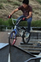 Sábado 3 de noviembre del 2012. Tuxtla Gutiérrez, Chiapas. Los jóvenes aficionados a los deportes extremos se reuenen este fin de semana en el ParqueNoquispara participar en el encuentro internacional de Patines y bicicletas de una reconocida marca deport