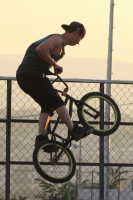 Sábado 3 de noviembre del 2012. Tuxtla Gutiérrez, Chiapas. Los jóvenes aficionados a los deportes extremos se reuenen este fin de semana en el ParqueNoquispara participar en el encuentro internacional de Patines y bicicletas de una reconocida marca deport