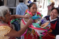 Jueves 19 de febrero del 2015. Ocosocuautla de Espinosa. El Baile de Plaza es la singular ceremonia donde los participantes del Carnaval Zoque Coiteco agradecen a los diferentes barrios y “Cohuinas” la participación dentro de la organización de los festej
