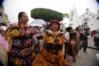 Especial / El Carretón de San Pascualito / El culto a San Pascual Baylon se lleva a cabo en el tradicional barrio de San Pascualito Rey en el centro de Tuxtla donde la cofradía Zoque se encarga de la organización de los festejos. La tradición indígena rel