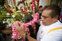 Especial / El Carretón de San Pascualito / El culto a San Pascual Baylon se lleva a cabo en el tradicional barrio de San Pascualito Rey en el centro de Tuxtla donde la cofradÃa Zoque se encarga de la organización de los festejos. La tradición indÃgena rel Especial / El Carretón de San Pascualito / El culto a San Pascual Baylon se lleva a cabo en el tradicional barrio de San Pascualito Rey en el centro de Tuxtla donde la cofradÃa Zoque se encarga de la organización de los festejos. La tradición indÃgena rel
