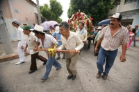 Especial / El Carretón de San Pascualito / El culto a San Pascual Baylon se lleva a cabo en el tradicional barrio de San Pascualito Rey en el centro de Tuxtla donde la cofradía Zoque se encarga de la organización de los festejos. La tradición indígena rel