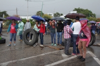 Jueves 21 de julio del 2016. Tuxtla Gutiérrez. Esta mañana reinician los bloqueos del Movimiento Magisterial en protesta de la Reforma Educativa en México, con lo que el tráfico en las entradas de la capital del estado de Chiapas es detenido totalmente de Jueves 21 de julio del 2016. Tuxtla Gutiérrez. Esta mañana reinician los bloqueos del Movimiento Magisterial en protesta de la Reforma Educativa en México, con lo que el tráfico en las entradas de la capital del estado de Chiapas es detenido totalmente de