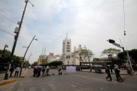 Martes 4 de abril del 2017. Tuxtla Gutiérrez. Maestros interinos bloquean el cruce central este medio día