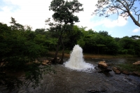 Domingo 9 de octubre del 2016. Venustiano Carranza. Un curioso borbollón de agua brota de las aguas del rio que retoma este nombre en la comunidad Laja Tendida del municipio de Venustiano Carranza y es uno de los puntos de interés que los visitantes puede