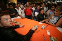 En un centro comercial previo a la función de box