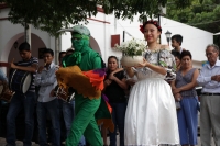 Domingo 26 de junio del 2016. Chiapa de Corzo. La Danza del Colibrí o Burrioncito. Esta danza de origen prehispánico es representada por jóvenes chiapacorceños en la víspera de la celebración de San Pedro en esta rivereña ciudad colonial. Los danzantes re