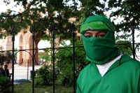 Domingo 26 de junio del 2016. Chiapa de Corzo. La Danza del Colibrí o Burrioncito. Esta danza de origen prehispánico es representada por jóvenes chiapacorceños en la víspera de la celebración de San Pedro en esta rivereña ciudad colonial. Los danzantes re