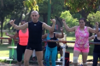 Viernes 1 de agosto del 2014. Tuxtla Gutiérrez. Deportistas muestran preocupación por el inicio de las obras de rehabilitación del Parque Deportivo Caña Hueca puesto que esta obra amenaza con afectar una de las últimas aéreas verdes de la capital de Chiap