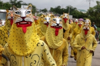 Martas 13 de junio del 2017. Suchiapa. El recorrido de la topada del Santísimo da inicio a las danzas del Calalá en las comunidades de esta localidad de la depresión central de Chiapas.  Los danzantes se reúnen entre las comunidades de oriente de esta loc