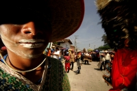 Especial / La Danza del Calalá de Suchiapa/ 38 fotos / Los danzantes de las cofradías y mayordomías de la etnia Zoque de la comunidad Suchiapa en el estado de Chiapas, danzan por las calles de esta comunidad la Danza del Calalá donde representan la lucha 