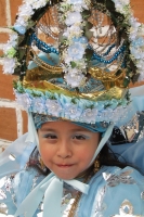 Lunes 20 de junio (40 fotos) Los participantes de la danza del Calalá visten tocados color azul y adornan sus cabezas con paliacates para identificarse con la usanza de los pueblos originales de la depresión central de Chiapas. Esta festividad tiene su pu