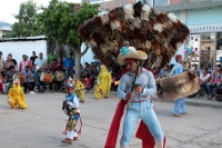 Domingo 16 de junio del 2019. Suchiapa. Los diferentes grupos de danzantes que conforman el Baile del Calalá se preparan  para participar durante las celebraciones patronales del Corpus