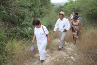 Viernes 8 de noviembre del 2013. Chiapa de Corzo. Pobladores de la Ribera Cahuare se manifiestan esta mañana para anunciar las medidas de protesta que realizaran en las siguientes semanas para exigir la intervención estatal para controlar la contaminación