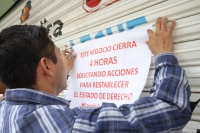 Viernes 18 de octubre del 2013. Tuxtla Gutiérrez. Con una baja participación de los comerciantes este medio día inicia la protesta convocada por la CANACO ante el plantón magisterial.