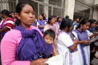 Martes 8 de abril del 2014. Tuxtla Gutiérrez. Indígenas de los parajes de San Juan Cancuc dan su versión del los hechos violentos en días pasados.