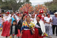 Lunes 30 de enero del 2017. Tuxtla Gutiérrez. La Virgen de Candelaria. La comunidad Zoque se reúne desde la madrugada para iniciar el recorrido de las tres VÃrgenes de Copoya las cuales recorren bailando y gritando vivas acompañados de los sones tradicion Lunes 30 de enero del 2017. Tuxtla Gutiérrez. La Virgen de Candelaria. La comunidad Zoque se reúne desde la madrugada para iniciar el recorrido de las tres VÃrgenes de Copoya las cuales recorren bailando y gritando vivas acompañados de los sones tradicion