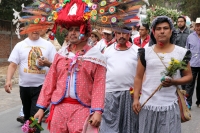 Lunes 30 de enero del 2017. Tuxtla Gutiérrez. La Virgen de Candelaria. La comunidad Zoque se reúne desde la madrugada para iniciar el recorrido de las tres Vírgenes de Copoya las cuales recorren bailando y gritando vivas acompañados de los sones tradicion