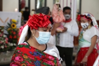 20210202. Tuxtla G. Los costumbristas de la comunidad Zoque se cubren con #cubrebocas y con las medidas de precaución por la #Pandemia del #Covid, realizan los rituales patronales de la comunidad de #Copoya