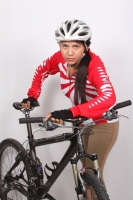 Martes 5 de junio del 2012. Tuxtla Gutiérrez, Chiapas. Carito Insolente del Team Multibike Club nos comparte la pasión de este deporte de bajo impacto y nos invita a participar de las diferentes actividades sobre ruedas que cada domingo organizan desde la Martes 5 de junio del 2012. Tuxtla Gutiérrez, Chiapas. Carito Insolente del Team Multibike Club nos comparte la pasión de este deporte de bajo impacto y nos invita a participar de las diferentes actividades sobre ruedas que cada domingo organizan desde la