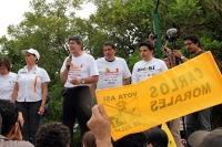 Domingo 17 de junio del 2012. Tuxtla Gutiérrez, Chiapas. Carlos Morales Candidato a la presidencia de Tuxtla por el PRD encabeza esta mañana la carrera deportiva por la democracia.