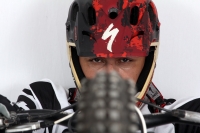 Jueves 28 de junio del 2012. Tuxtla Gutiérrez, Chiapas. El DJ y locutor, Carlos el Vampiro Sánchez nos muestras su faceta de deportista extremo en esta sesión fotográfica.