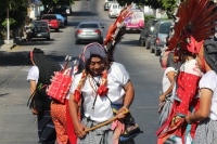 Sábado 25 de febrero del 2017. Tuxtla Gutiérrez. Los danzantes de la comunidad de la etnia Zoque recorren las calles de la capital de Chiapas donde bailan la Danza de la Pluma de la Guacamaya o Carnaval