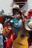 Domingo 2 de marzo del 2014. San Miguel Huixtan, Chiapas. IndÃgenas Tsotsiles y tsentales asentados en este municipio de los altos de Chiapas, presentan las danzas tradicionales correspondientes al Carnaval este medio dÃa en la plaza de esta comunidad de  Domingo 2 de marzo del 2014. San Miguel Huixtan, Chiapas. IndÃgenas Tsotsiles y tsentales asentados en este municipio de los altos de Chiapas, presentan las danzas tradicionales correspondientes al Carnaval este medio dÃa en la plaza de esta comunidad de