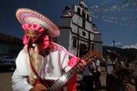 Domingo 2 de marzo del 2014. San Miguel Huixtan, Chiapas. IndÃgenas Tsotsiles y tsentales asentados en este municipio de los altos de Chiapas, presentan las danzas tradicionales correspondientes al Carnaval este medio dÃa en la plaza de esta comunidad de Domingo 2 de marzo del 2014. San Miguel Huixtan, Chiapas. IndÃgenas Tsotsiles y tsentales asentados en este municipio de los altos de Chiapas, presentan las danzas tradicionales correspondientes al Carnaval este medio dÃa en la plaza de esta comunidad de