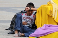 Lunes 24 de junio del 2013. Tuxtla Gutiérrez. El parque central se encuentra convertido en un verdadero campo de refugiados para los desplazados por la violencia entre campesinos indígenas pertenecientes a la Casa del Pueblo.