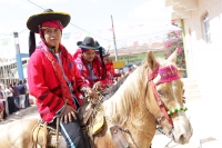 Lunes 19 de enero del 2014. Venustiano Carranza. Los indÃgenas tsotsiles de La Antigua San Bartolome de los Llanos (Venustiano Carranza) recorren en procesión las calles principales de esta comunidad de la depresión central de Chiapas para posteriormente Lunes 19 de enero del 2014. Venustiano Carranza. Los indÃgenas tsotsiles de La Antigua San Bartolome de los Llanos (Venustiano Carranza) recorren en procesión las calles principales de esta comunidad de la depresión central de Chiapas para posteriormente