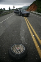 Las condiciones climáticas en el estado de Chiapas han ocasionado varios accidentes carreteros en las cercanías de San Cristóbal de las Casas y Comitán de Domínguez.