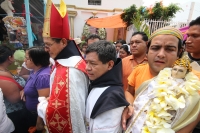 Martes 17 de mayo. El tradicional recorrido del Carretón de San Pascualito Rey recorre esta mañana las calles del sur de la ciudad visitando las antiguas ermitas de la cofradía de la etnia zoque en la ciudad de Tuxtla Gutiérrez.