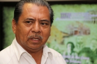 Miércoles 29 de julio del 2015. Tuxtla Gutiérrez. José Luis Castro, del Consejo de la Crónica Municipal de Tuxtla Gutiérrez, habla en entrevista sobre la importancia de la modernización de los elementos de la crónica dentro de los procesos históricos mode