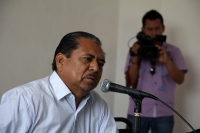 Miércoles 4 de mayo del 2016. Tuxtla Gutiérrez. El investigador José Luis Castro diserta sobre la Crónica y el Periodismo Chiapaneco durante su participación en la Casa de la Cultura Luis Alaminos.