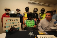 Lunes 13 de julio del 2015. Tuxtla Gutiérrez. Elecciones 2015. Los motociclistas de la capital del estado de Chiapas conforman las brigadas de Caza-mapaches con la intención de cuidar de manera pacífica el proceso electoral de la próxima semana donde se e