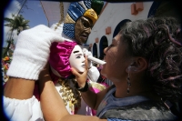 Especial domingo 14 de febrero. Las fiestas del Carnaval de los indígenas Zoques de de la depresión central de Chiapas, se realiza con algarabía y danzas tradicionales como sucede este día en la comunidad de Coita donde este medio día se llevo a cabo el d