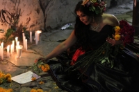 Sábado 31 de octubre del 2020. Tuxtla Gutiérrez. Con una ofrenda termina la marca de las #Catrinas en el primer cuadro de la capital de #Chiapas la cual se realiza a pesar de la contingencia provocada por el #Covid