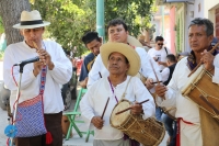 Noviembre 19 de noviembre del 2017. Tuxtla Gutiérrez. Los músicos Zoques de Chiapas se reúnen durante el encuentro de tamboreros y piteros para celebrar la continuidad de las costumbres dentro de esta comunidad indí­gena de Chiapas.