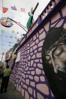 Sábado 25 de diciembre. Los habitantes del Barrio el Cerrito de Tuxtla Gutiérrez celebran la inauguración del Reloj y del Cristo de la ermita de la cofradÃa zoque ubicada en la 2 av. Sur entre las calles 6ª y 7ª poniente junto con las festividades tradici Sábado 25 de diciembre. Los habitantes del Barrio el Cerrito de Tuxtla Gutiérrez celebran la inauguración del Reloj y del Cristo de la ermita de la cofradÃa zoque ubicada en la 2 av. Sur entre las calles 6ª y 7ª poniente junto con las festividades tradici