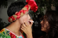 Martes 13 de enero del 2015. Chiapa de Corzo. Durante la segunda salida de Chuntaes, los danzantes recorren las calles personificando y satirizando personajes públicos para llenar las calles de alegría y colorido en el inicio en la Fiesta Grande de Chiapa