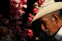 Viernes 19 de abril del 2019. Chiapa de Corzo. Los chamales. Las ofrendas de flores son primordiales durante las festividades del Viacrucis en la ciudad de la ribera del Rio Grande de Chiapas.