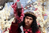 Viernes 3 de abril del 2015. Chiapa de Corzo. Viacrucis. Los Chamales y Ramilletes son als ofrendas elaboradas con flor de mayo que se elaboran en las fiestas patronales de esta comunidad de la ribera del Grijalva.