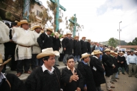 INDIGENAS DE SAN JUAN CHAMULA DESCONOCEN A LAS AUTORIDADES MIUNICIPALES Y LOS RESOLUTIVOS DEL TRIFE EN LAS INPUGANCIONES QUE REALIZARAN LOS PARFTIDOS QUE CONFORMAN LA ALIANZA POR CHIAPAS Y NOMBRAN NUEVAS AUTORIDADES MUNICIPALES SEGUN USOS Y COSTUMBRES A P