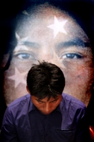 Miércoles 21 de mayo del 2014. Tuxtla Gutiérrez. El joven Rodolfo Dominguez “Chauk” originario de la comunidad Tsotsil Chalchihuitan y co-protagonista de la película mexicana La Jaula de Oro durante la premier de la cinta en un conocido cine de la capital